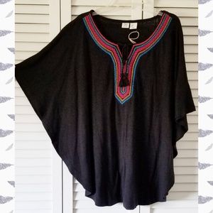 Artisan NY Boho Poncho/Cape Style Embroidered Top